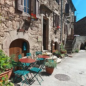 Couette-café The Tavern, Castelnau-Pégayrols